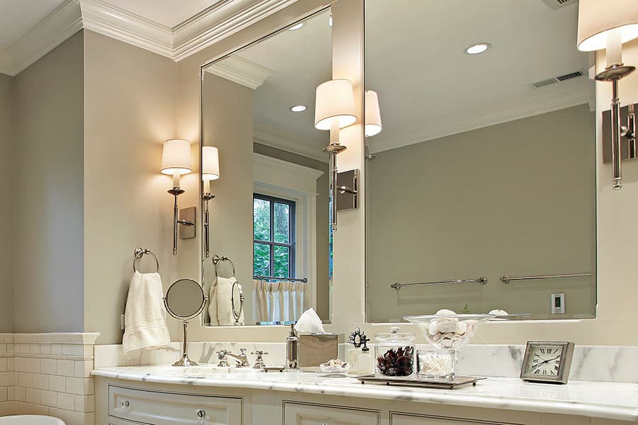 Plumbing bathroom lighting